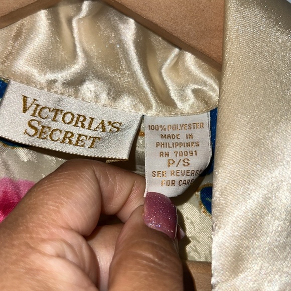 VTG Gold Label Victoria's Secret Floral Satin Nightgown Sleep Shirt Petite Small - Picture 10 of 11